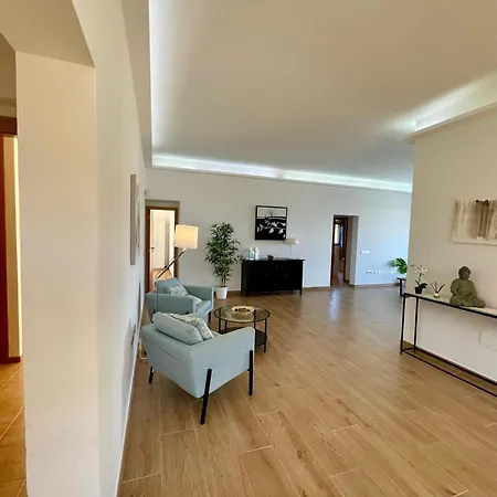 Bali Golf Salinas 别墅