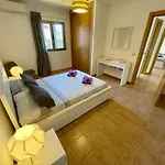 Willa Bali Golf Salinas